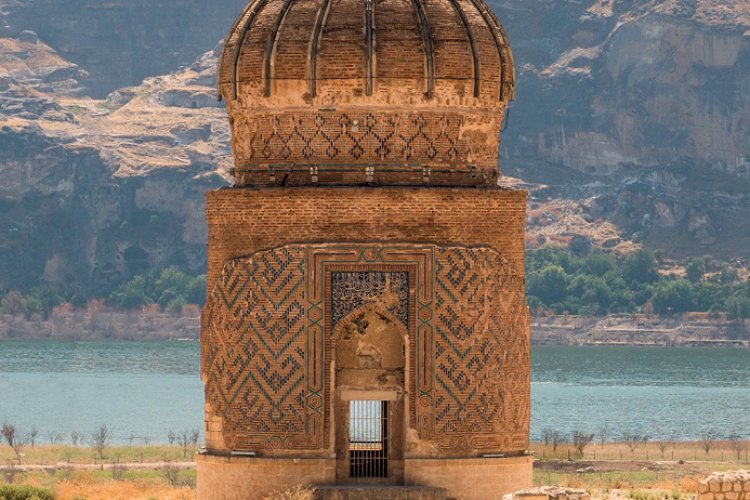 Zeynel Bey Tomb